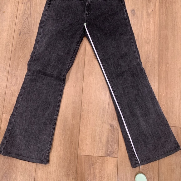 KUT From The Kloth Women's Black High Rise Fab AB Flare Ana Size 8 - Picture 5 of 6